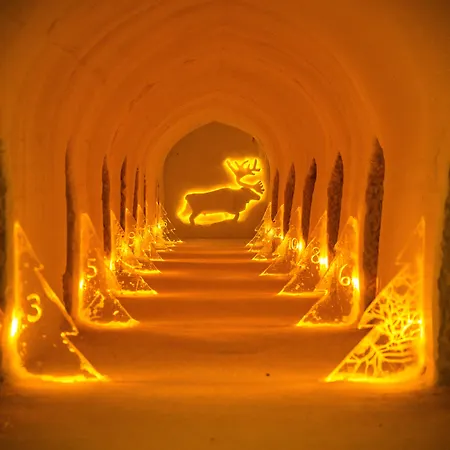 Sorrisniva Igloo מלון 5*